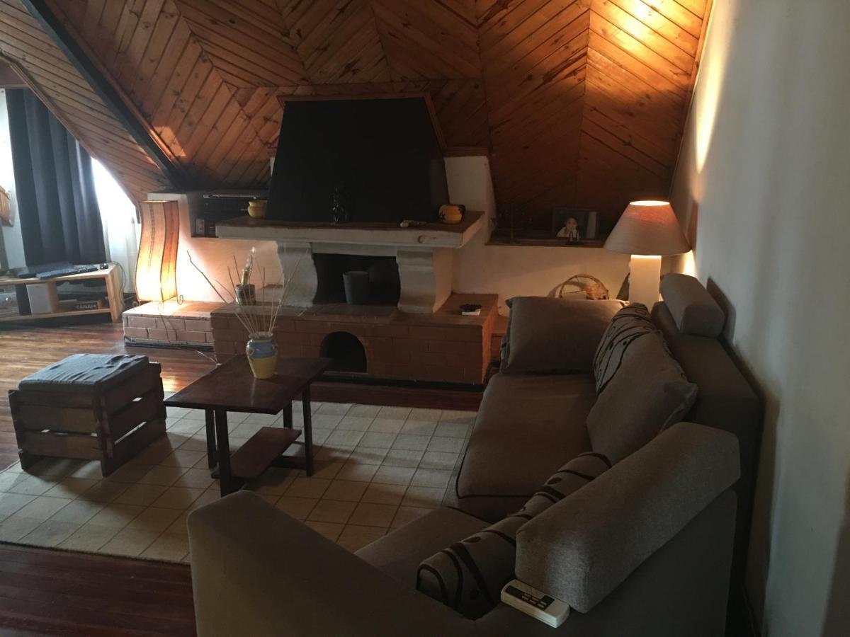 Le Fumoir Guest House Chambre Double อันตานานารีโว ภายนอก รูปภาพ